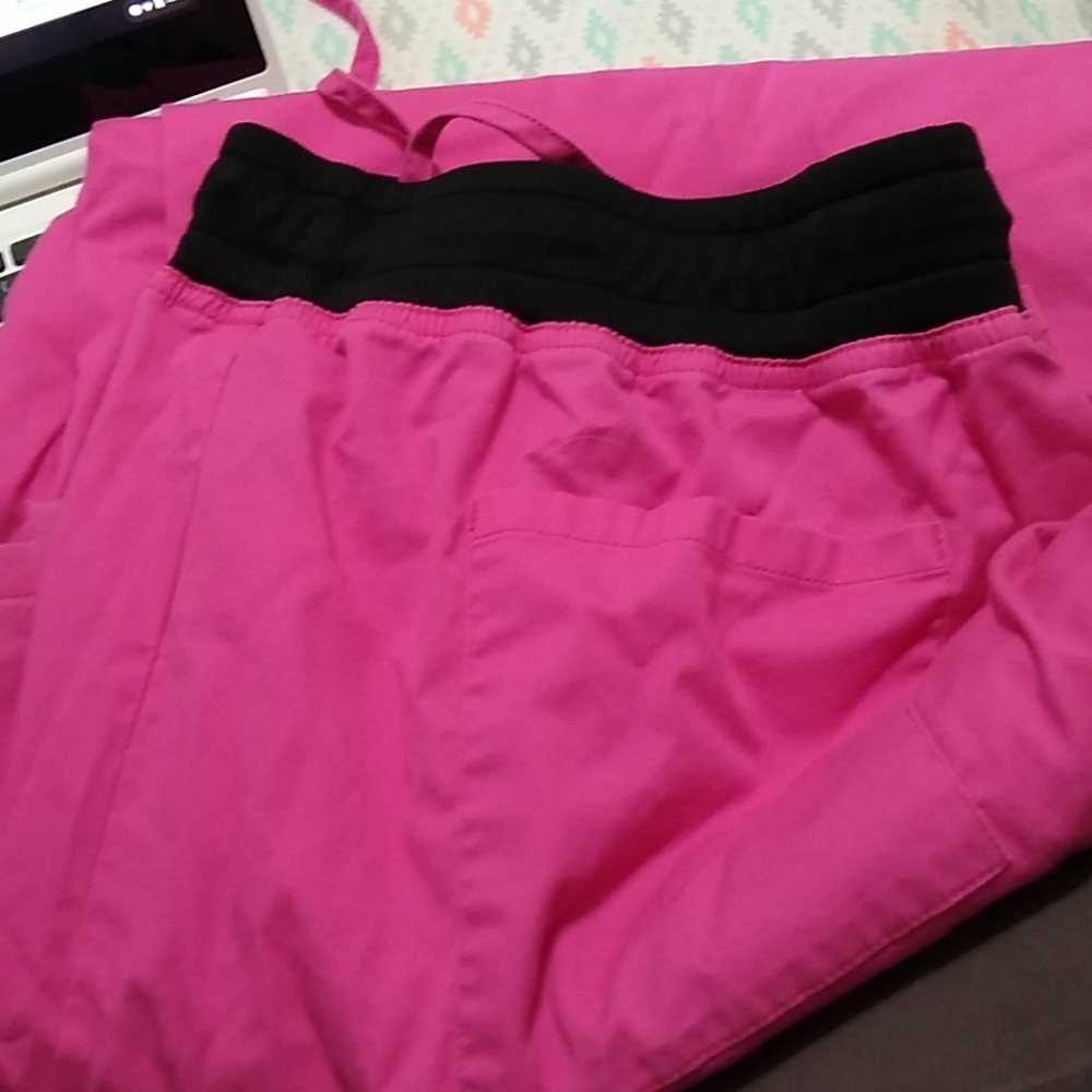 Scrub star bottoms